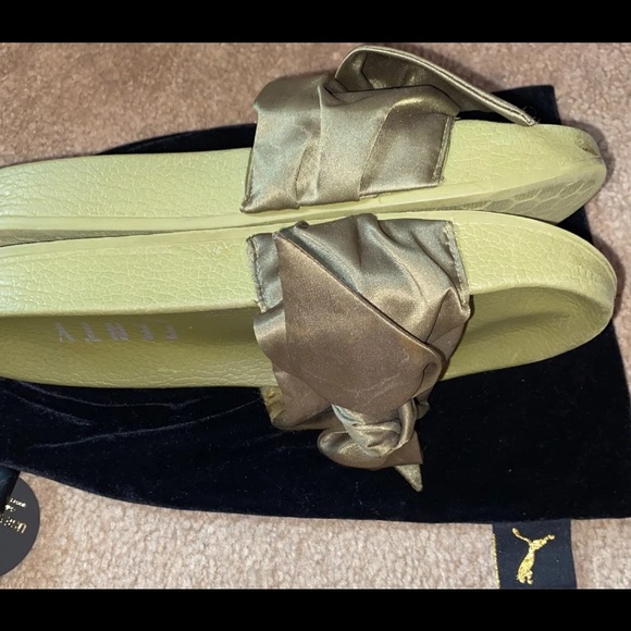 Rihanna fenty puma slides SOLD - Picture 4 of 5